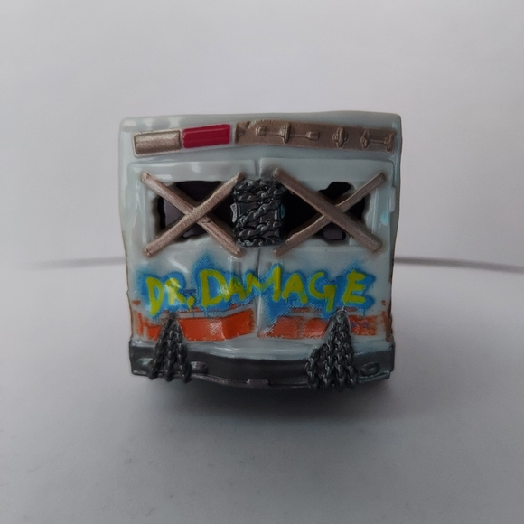 Dr Damage Rambulance Cars 3 1:55 Scale Diecast Car Mattel Disney Pixar Ambulance - Picture 5 of 7